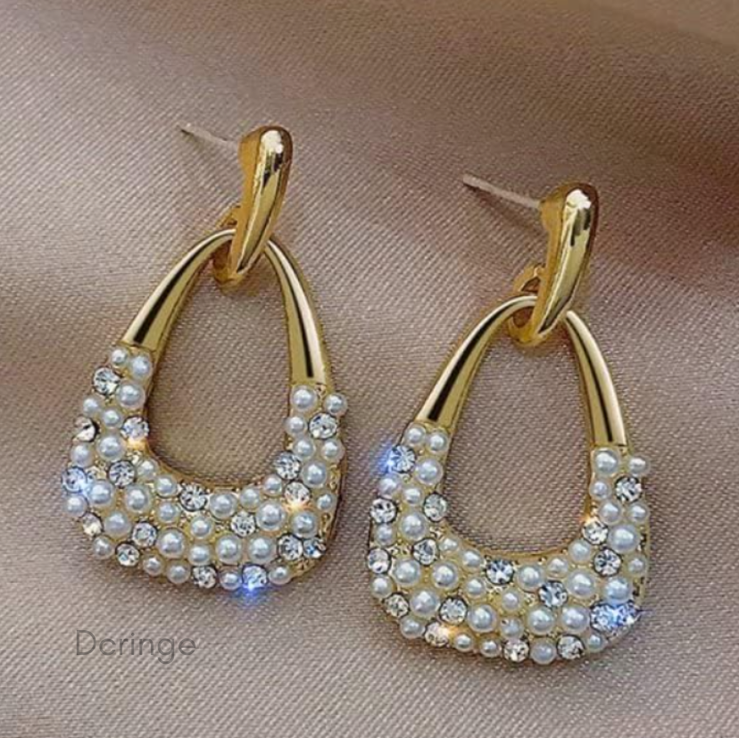 Stylish Pearls Filling Earrings