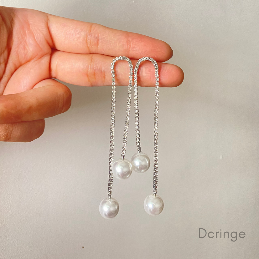 Pretty Diamond Pearl Long Earring