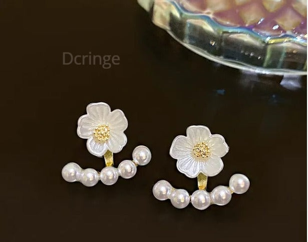 Flower Pearls Earrings