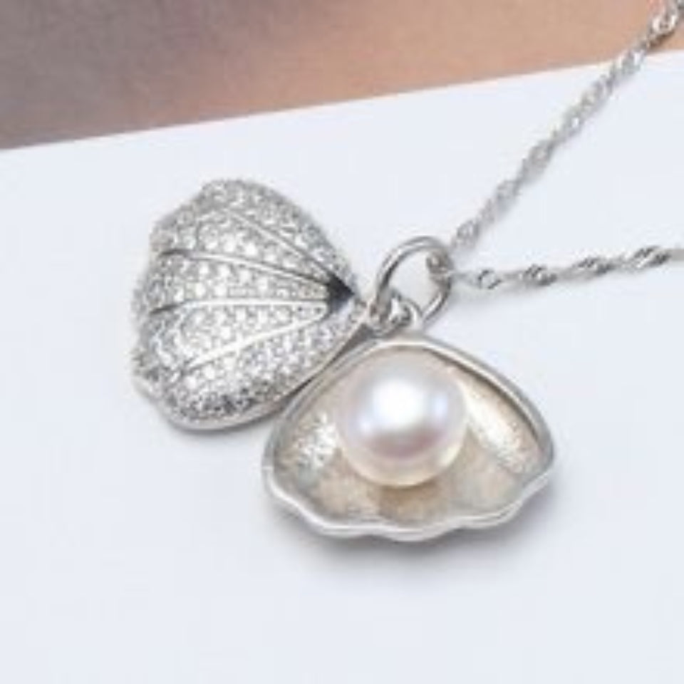 Silver Shell Necklace